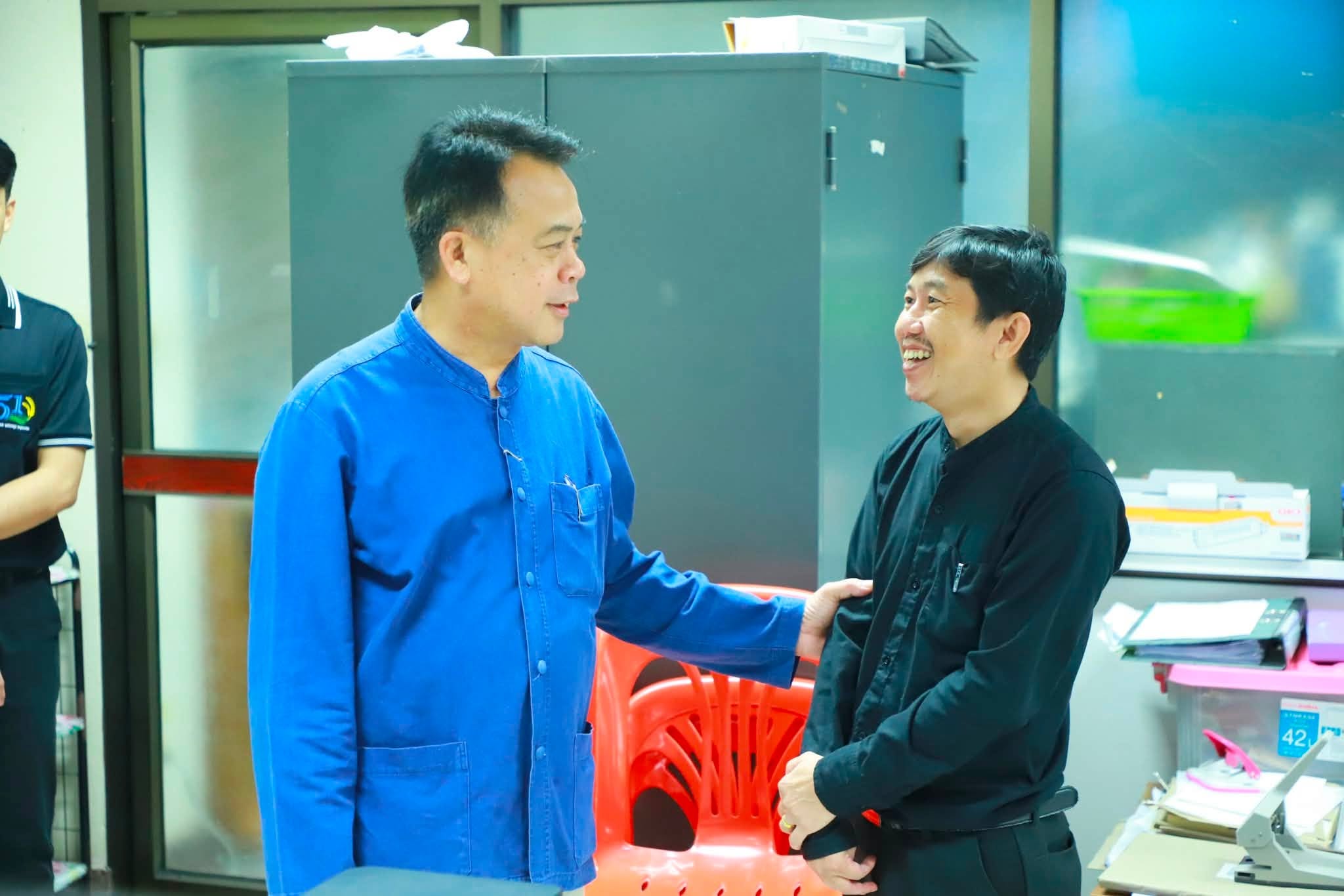 title - รองเลขาธิการ ส.ป.ก. ลงพื้นที่ตรวจเยี่ยม ส.ป.ก.มหาสารคาม พร้อมมอบโฉนดเพื่อการเกษตรให้แก่เกษตรกร